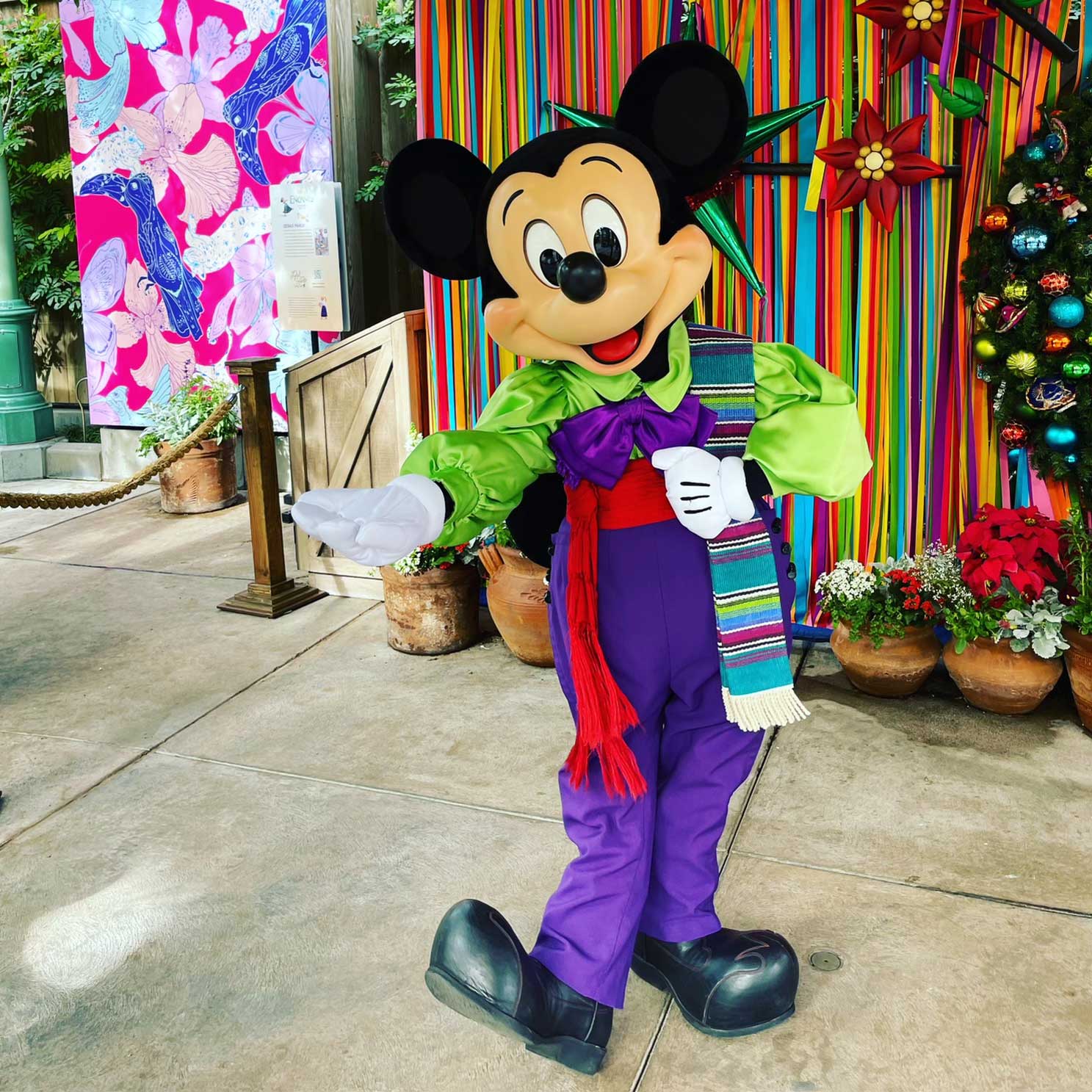 Mickey Mouse with outline border and drop background